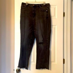 Loft Curvy Straight Crop - Black High Rise Distressed Knee Jeans 31 (12)